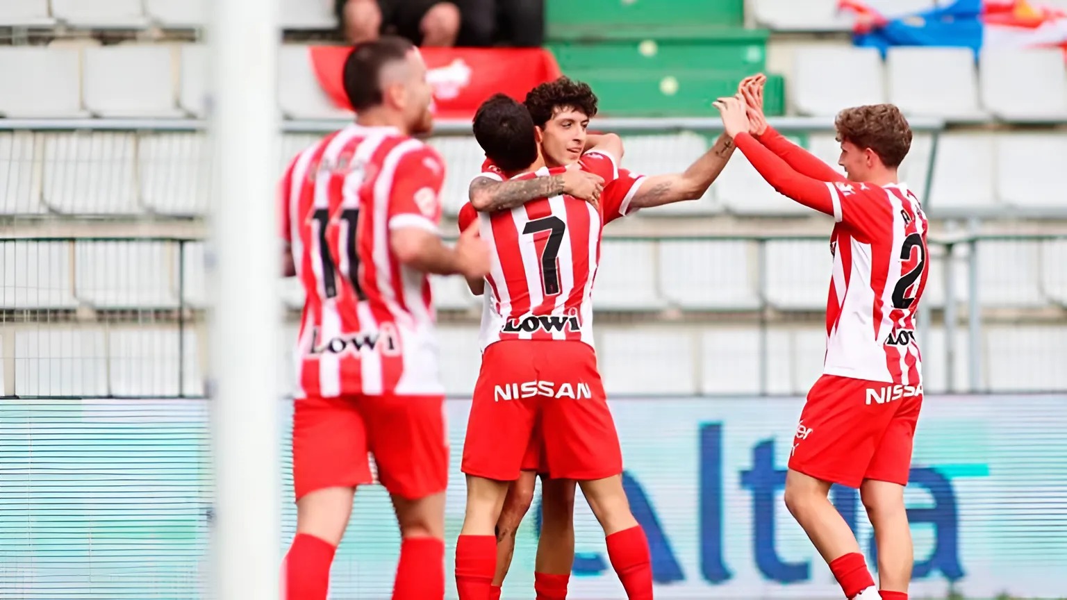 ¡Victoria Emocionante! Gelabert Brilla y el Sporting Cierra una Temporada Difícil con Triunfo en A Malata